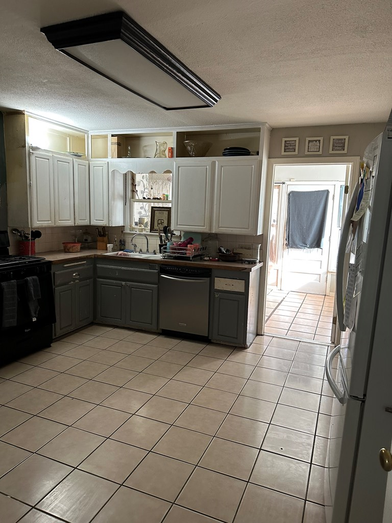 2812 Ave V, Snyder, Texas image 7