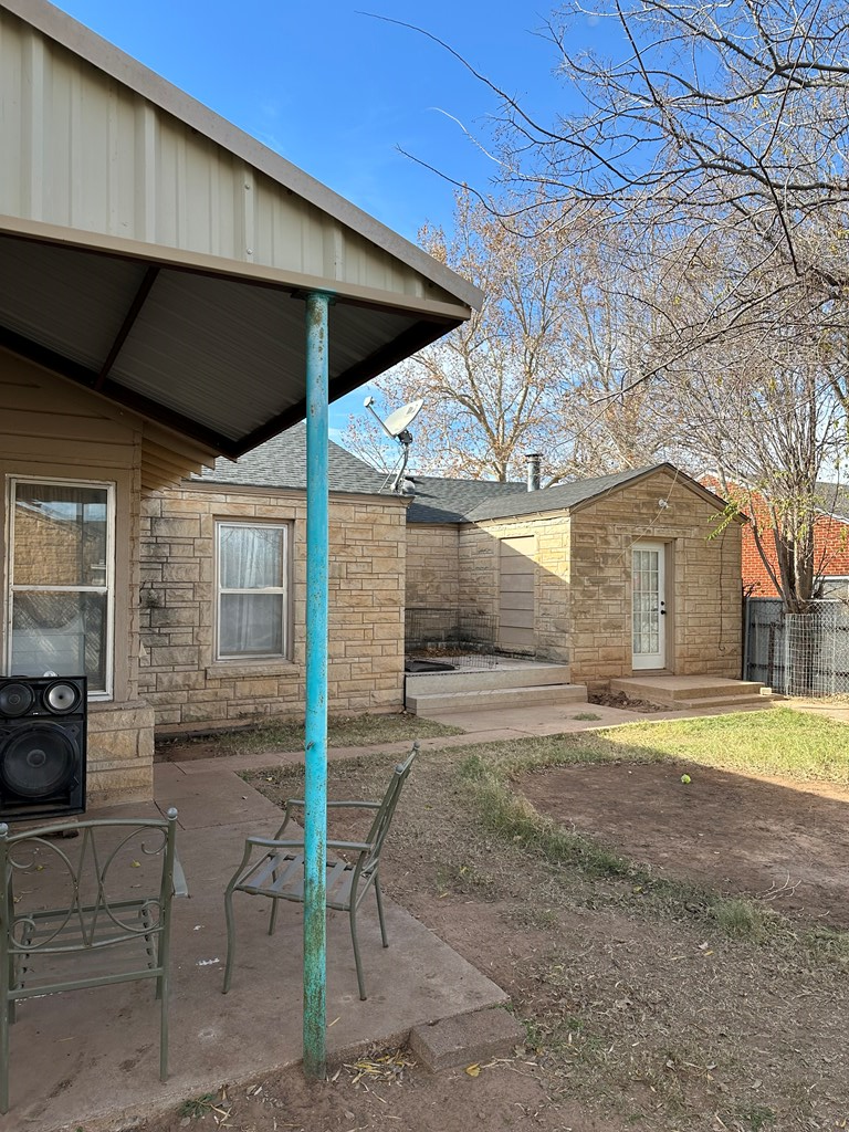 2812 Ave V, Snyder, Texas image 34