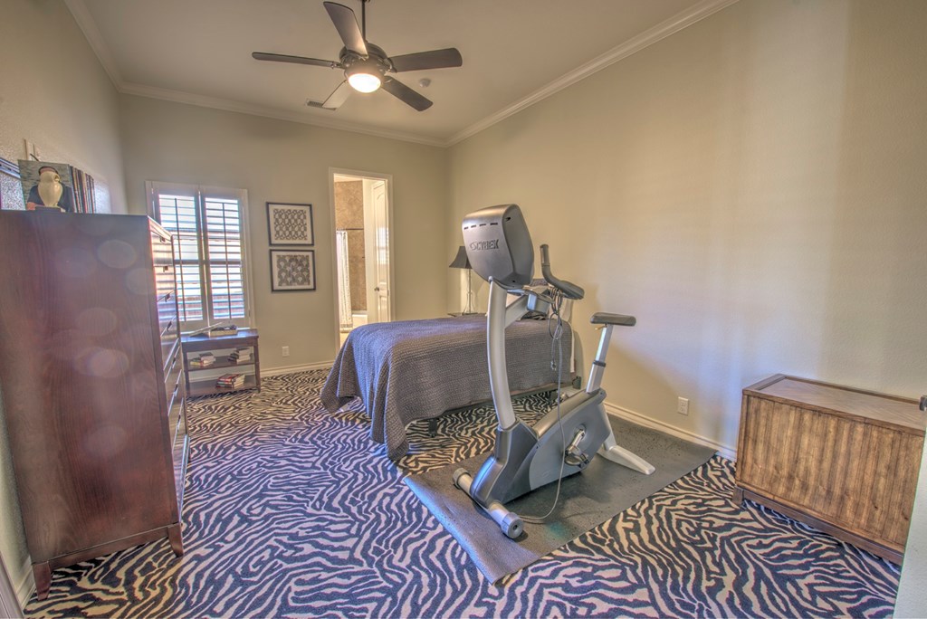 2112 Ironwood Dr, Midland, Texas image 34