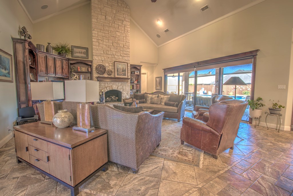 2112 Ironwood Dr, Midland, Texas image 11