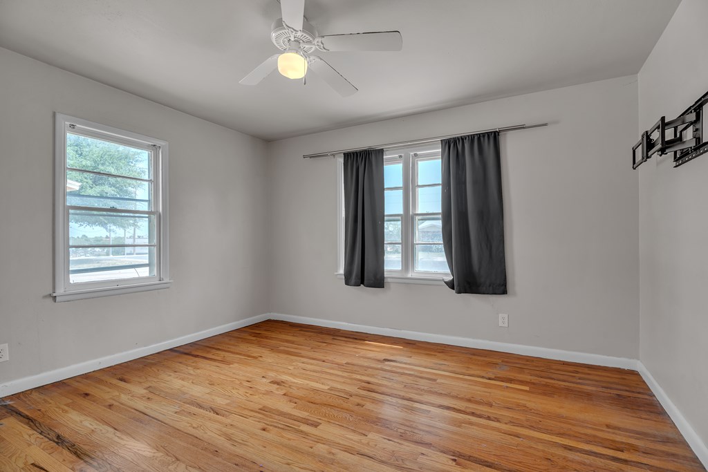 1621 E 17th St, Big Spring, Texas image 16