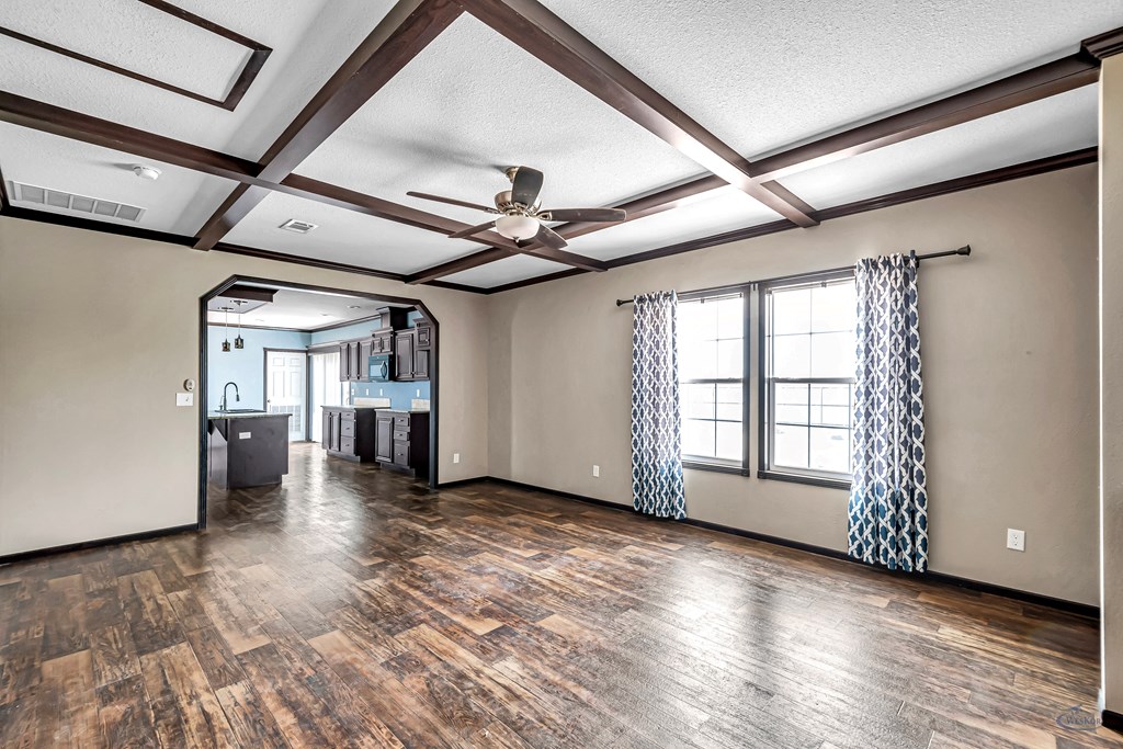 7001 E County Rd 57, Midland, Texas image 27