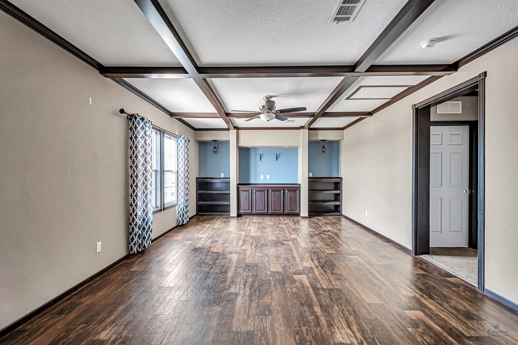 7001 E County Rd 57, Midland, Texas image 24