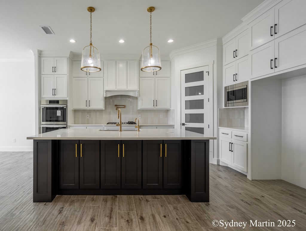219 Peregrine Hill Circle, Midland, Texas image 9