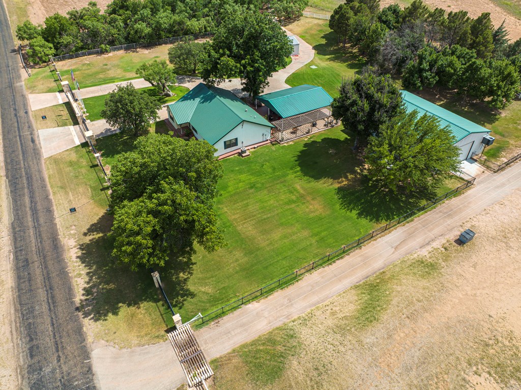 2459 County Rd 1105, Snyder, Texas image 13
