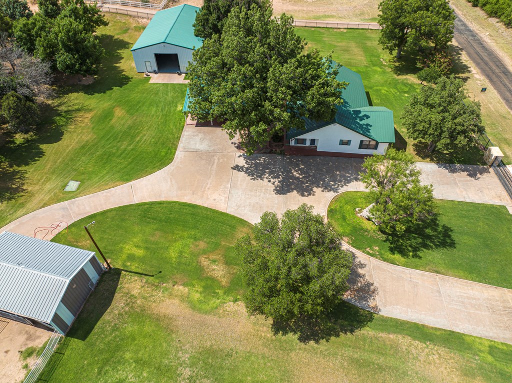2459 County Rd 1105, Snyder, Texas image 11