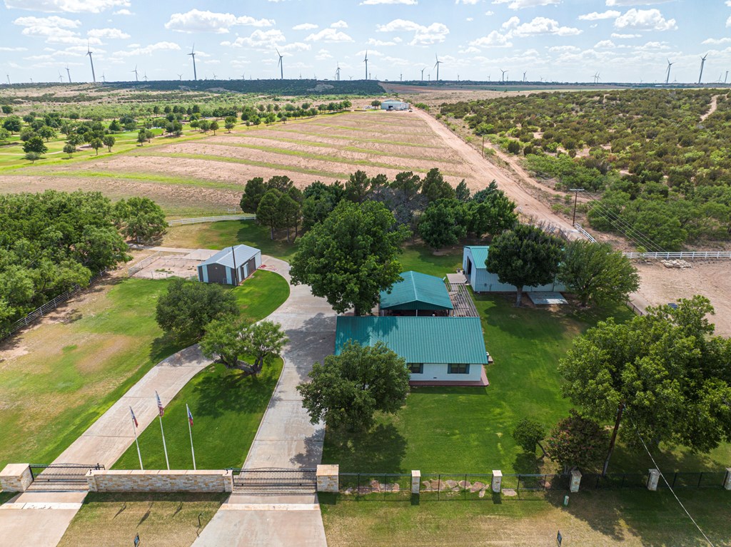 2459 County Rd 1105, Snyder, Texas image 12