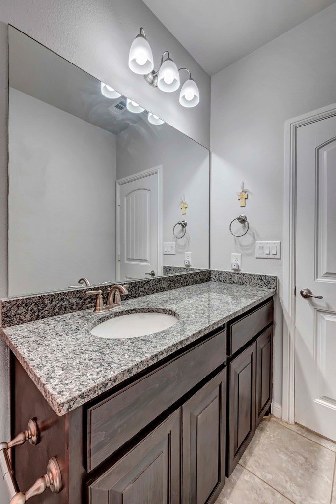 8416 E County Rd 114, Midland, Texas image 31