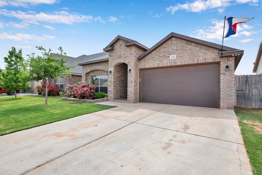8416 E County Rd 114, Midland, Texas image 3