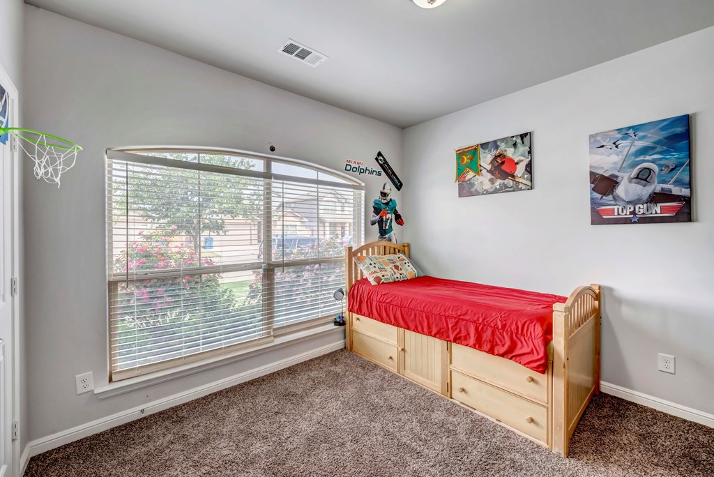8416 E County Rd 114, Midland, Texas image 32