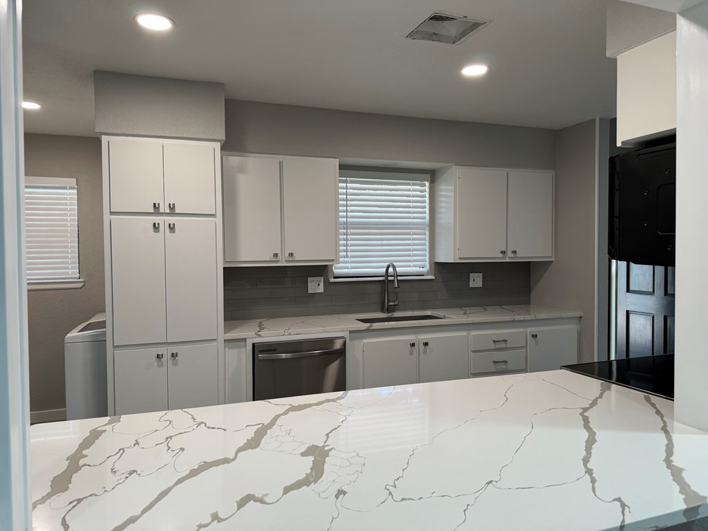 4305 Douglas Ave, Midland, Texas image 8