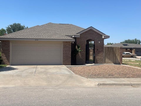 Townhouse For Rent - 2514 Faulkner<br/> Midland County, Midland, TX 79705