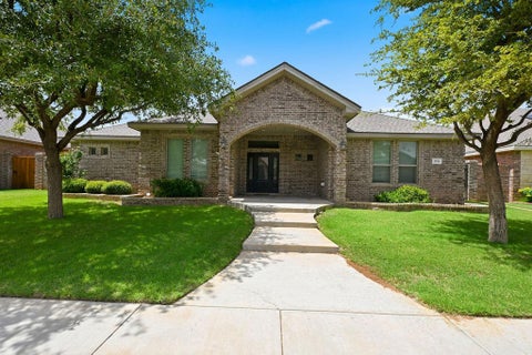 Homes For Sale - 5510 Camino Reale<br/> Midland, TX 79707
