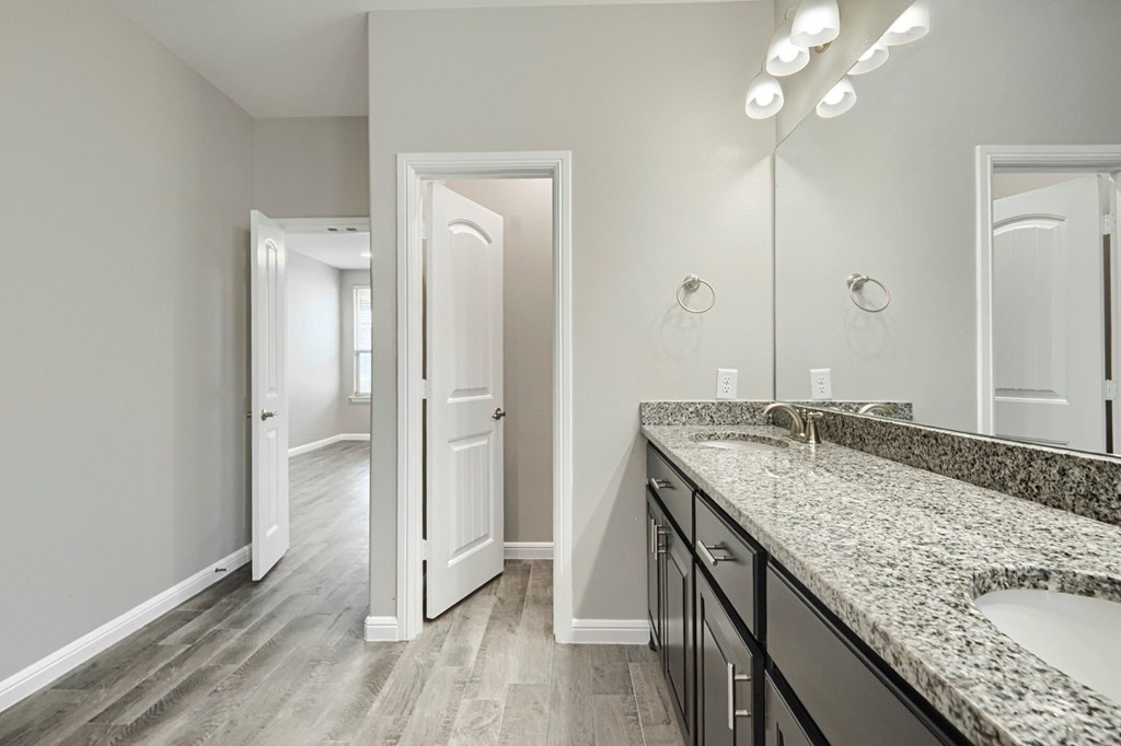 6913 Mcpherson Ln, Midland, Texas image 32