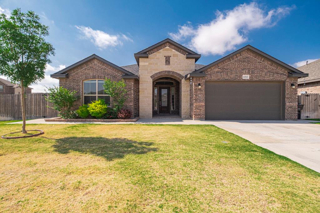 6913 Mcpherson Ln, Midland, Texas image 1