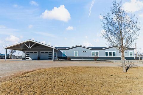 Homes For Sale - 984 Private Road 222l<br/> Denver City, TX 79323