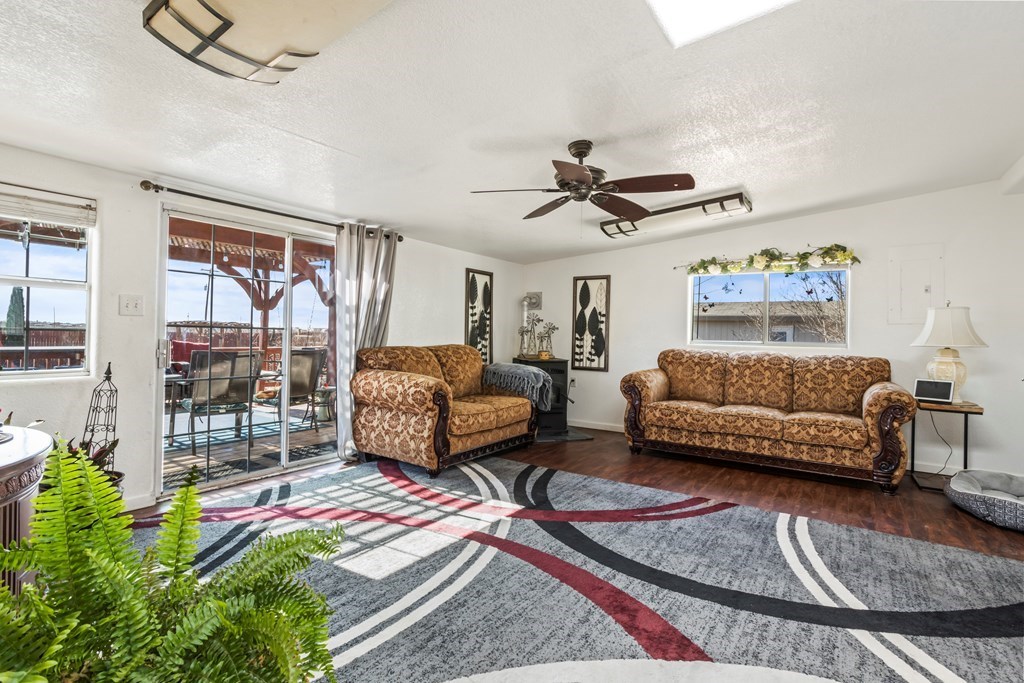 10700 E County Rd 85, Midland, Texas image 32