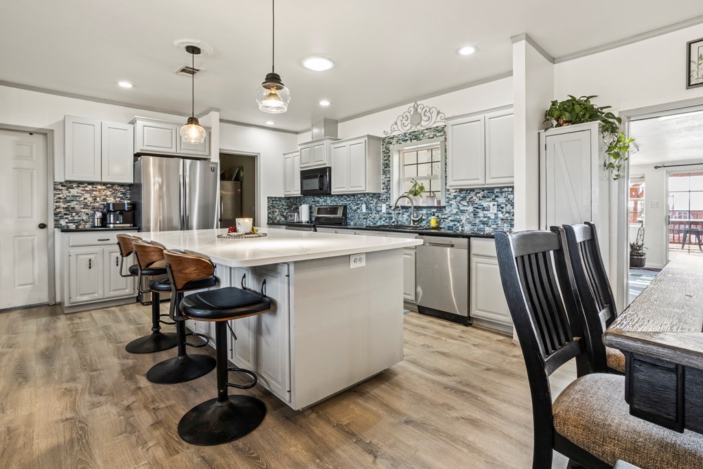 10700 E County Rd 85, Midland, Texas image 13