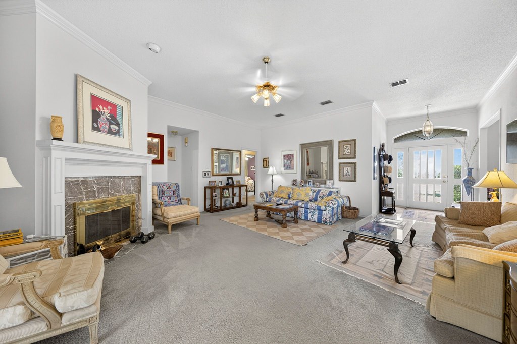 6907 Sunrise Court, Midland, Texas image 7