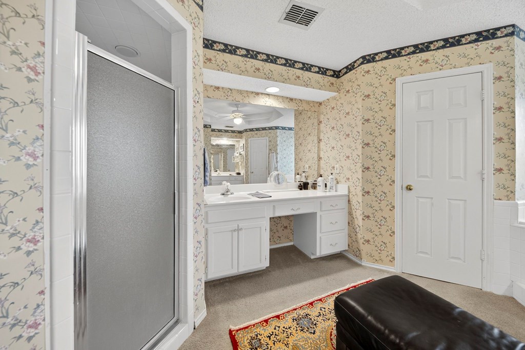 6907 Sunrise Court, Midland, Texas image 48