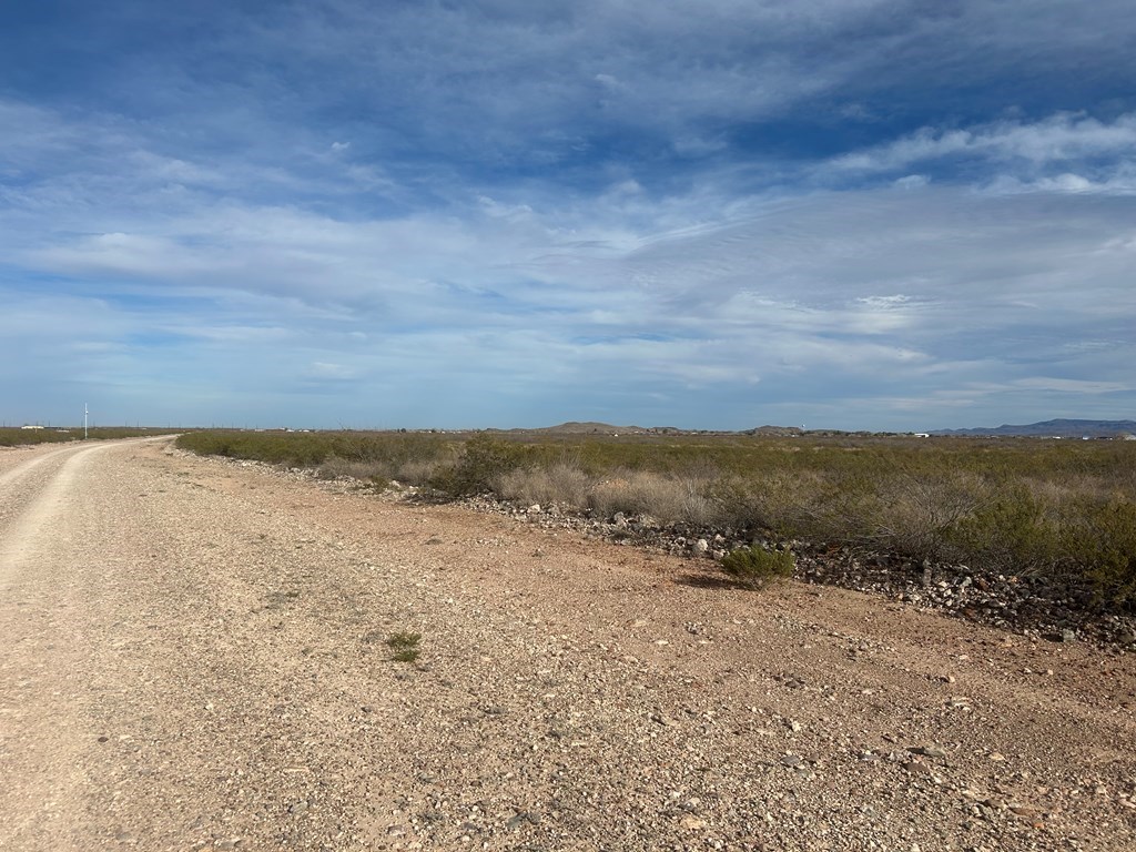 Cemetery Rd, Balmorhea, Texas image 3