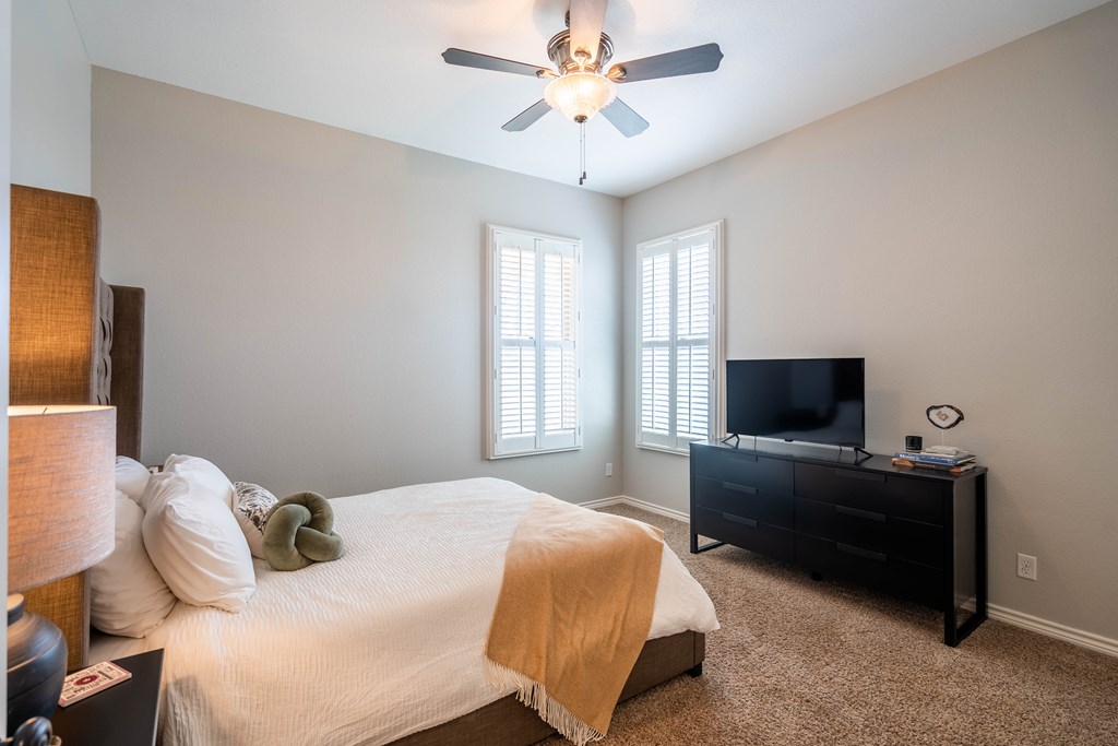 6515 Fern, Midland, Texas image 32