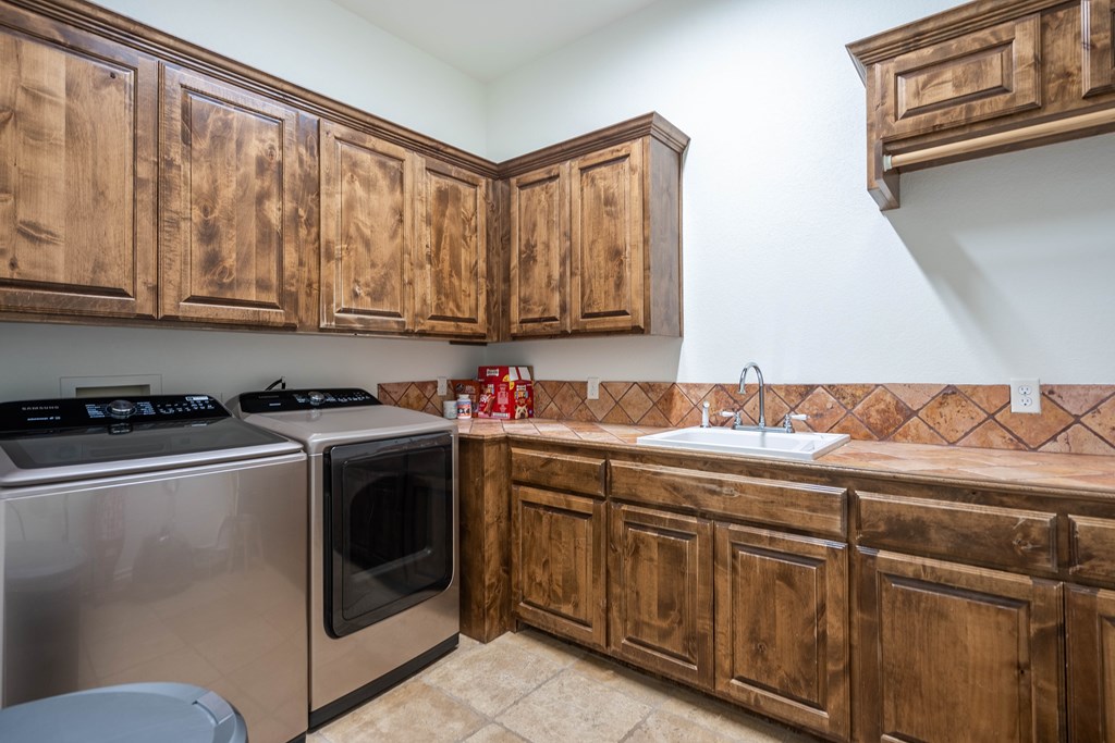 6515 Fern, Midland, Texas image 36