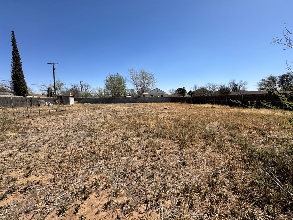1208 W Kansas Ave, Midland, Texas image 10