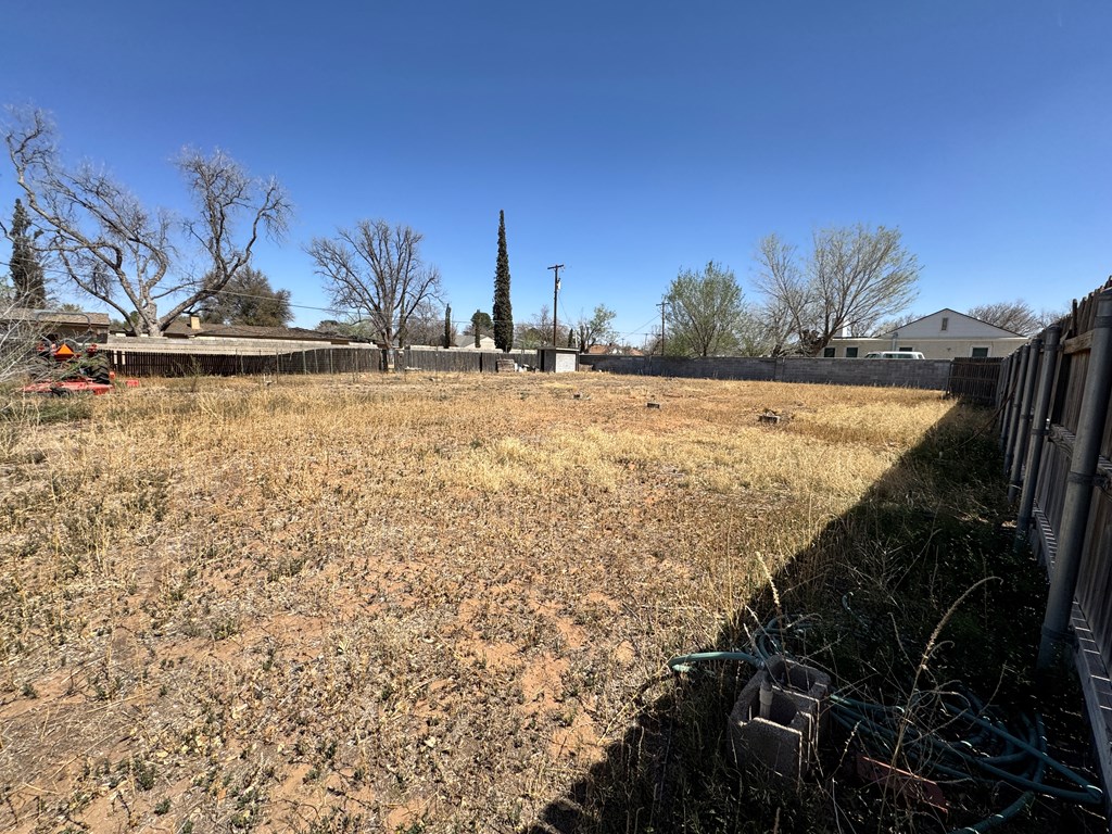 1208 W Kansas Ave, Midland, Texas image 3