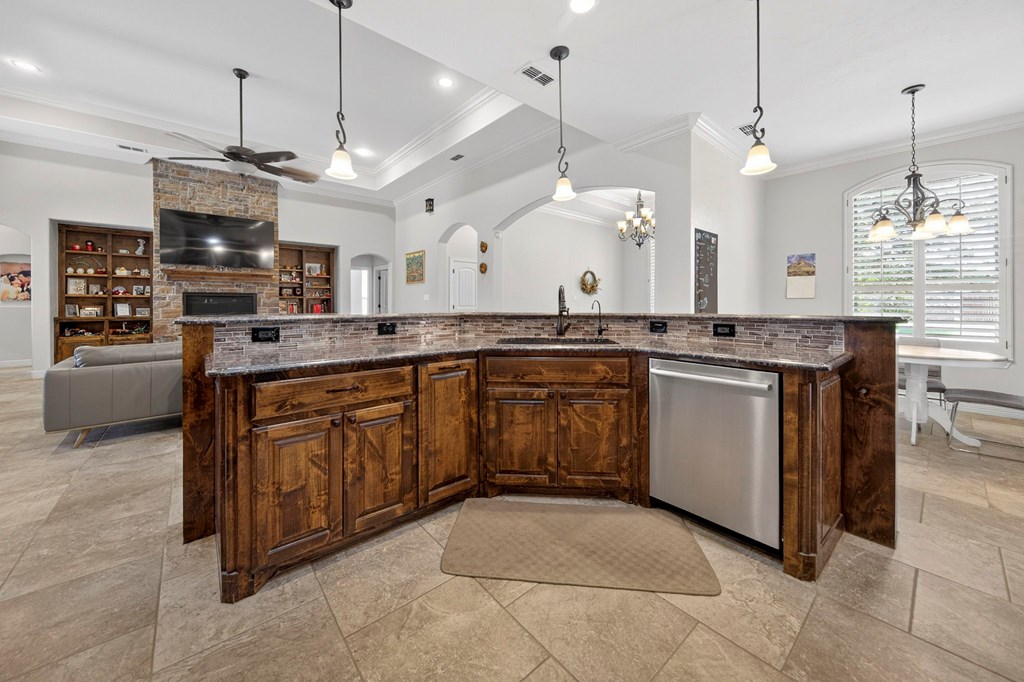 5514 Casa Grande Trail, Midland, Texas image 15