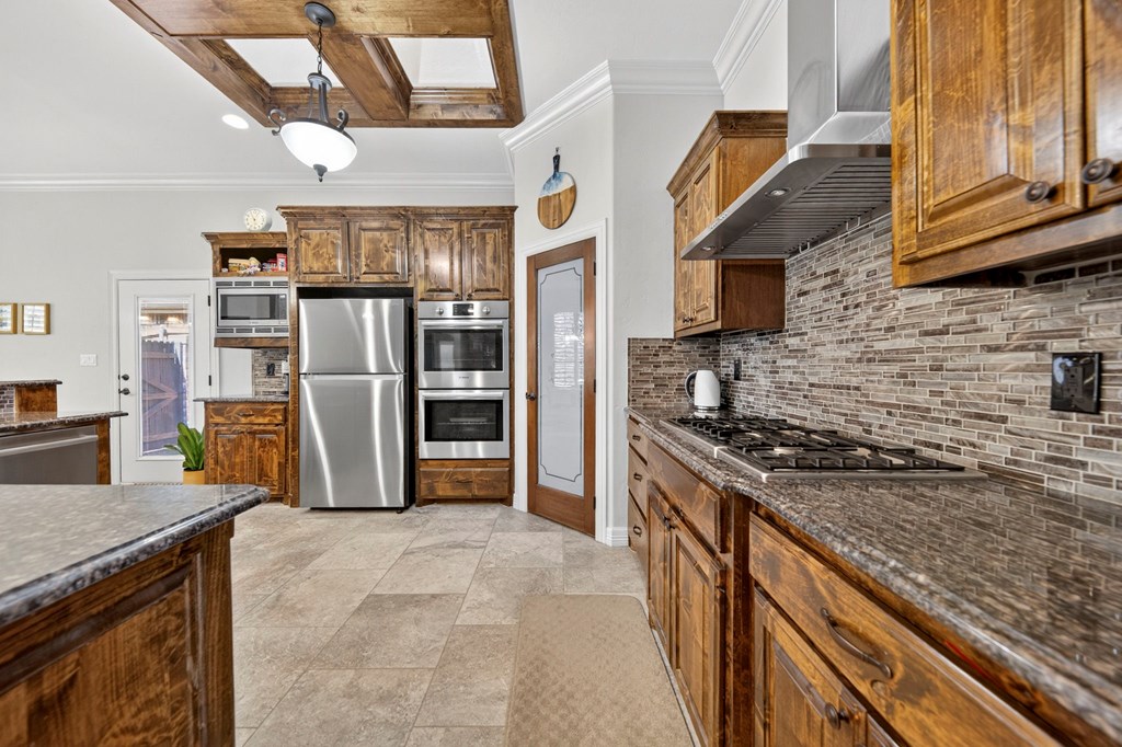 5514 Casa Grande Trail, Midland, Texas image 12