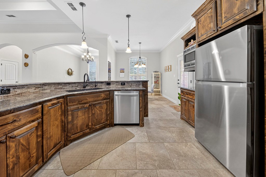 5514 Casa Grande Trail, Midland, Texas image 14