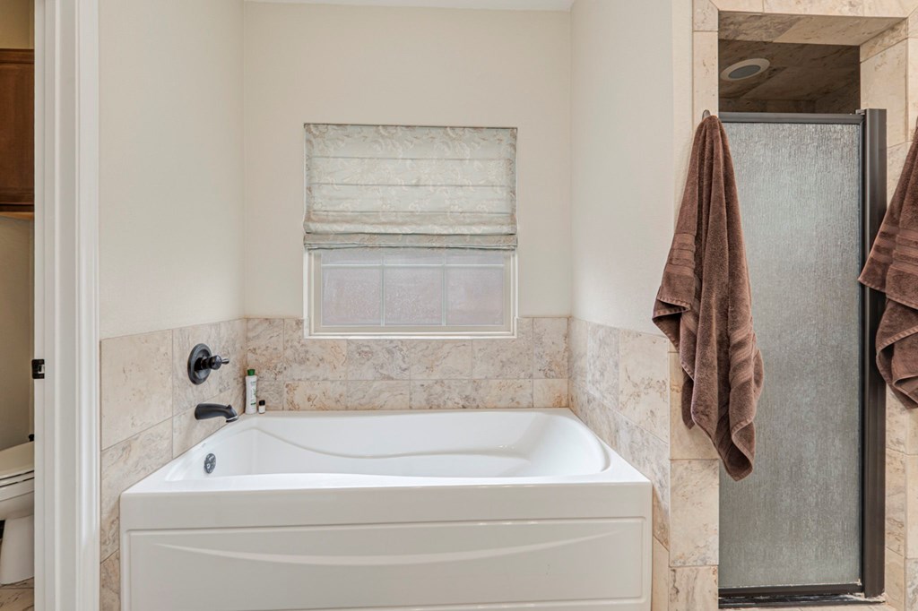 5905 Oak Creek Dr, Midland, Texas image 31