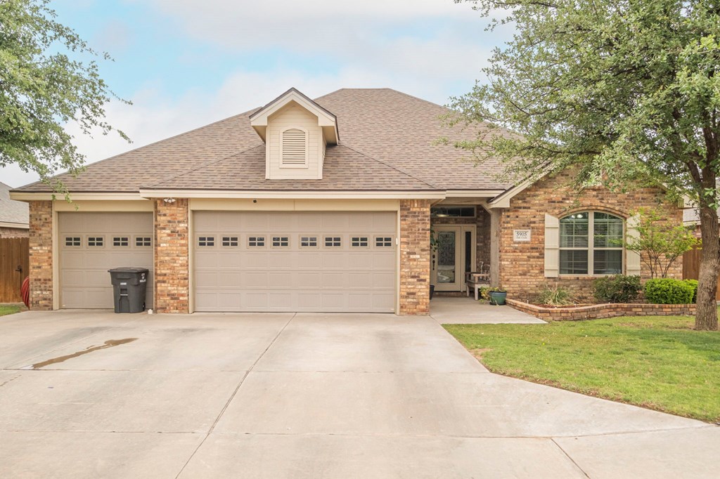 5905 Oak Creek Dr, Midland, Texas image 3