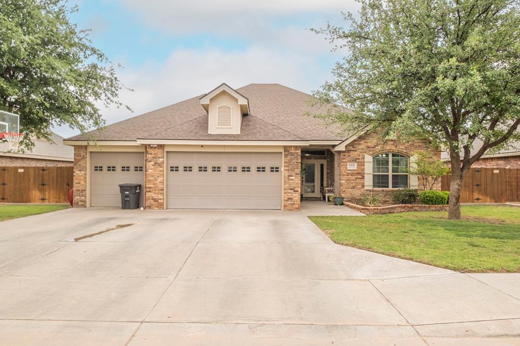 5905 Oak Creek Dr, Midland, Texas image 1