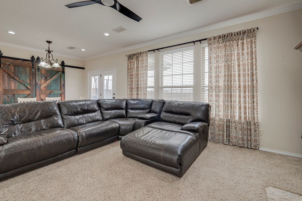5905 Oak Creek Dr, Midland, Texas image 19