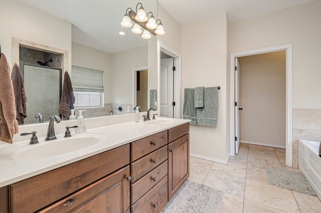 5905 Oak Creek Dr, Midland, Texas image 28