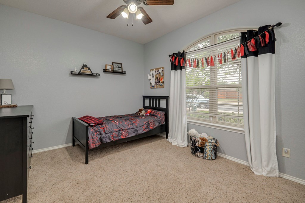 5905 Oak Creek Dr, Midland, Texas image 32