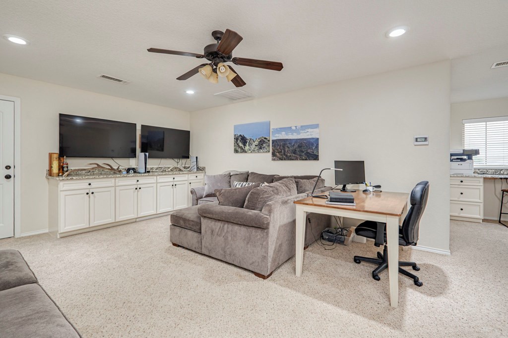 5905 Oak Creek Dr, Midland, Texas image 45
