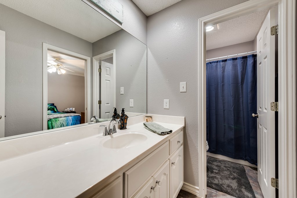 5709 E County Rd 97, Midland, Texas image 28