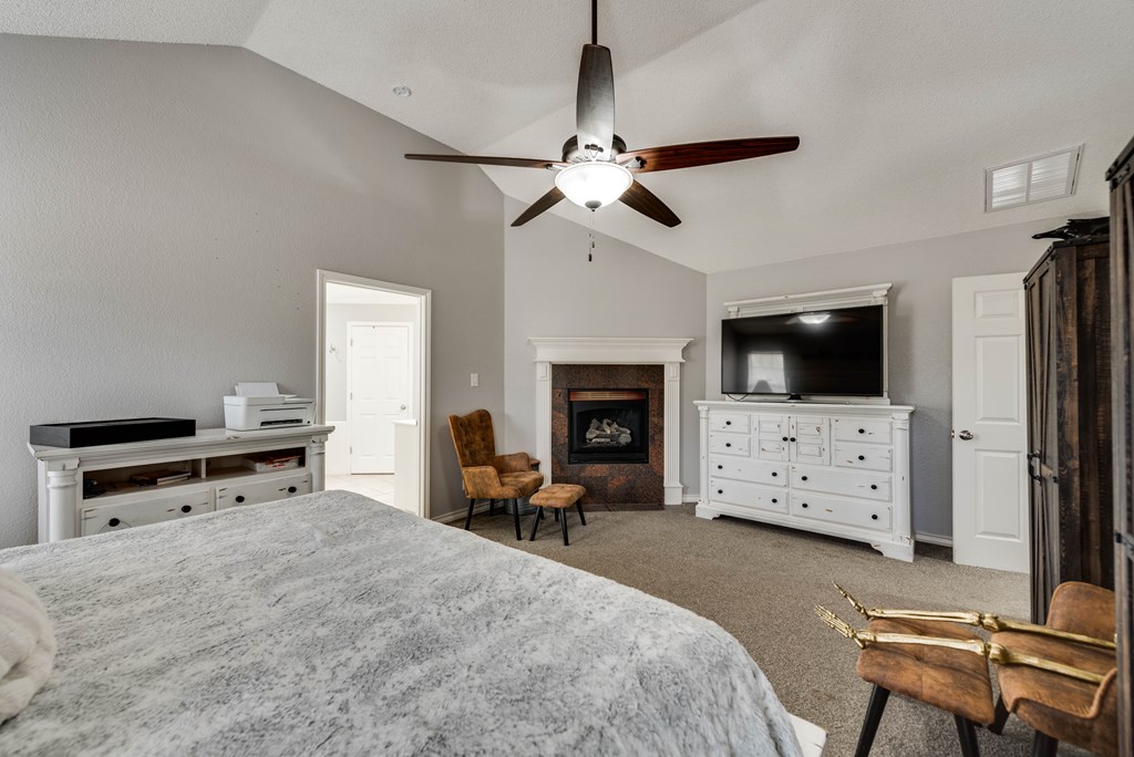 5709 E County Rd 97, Midland, Texas image 15