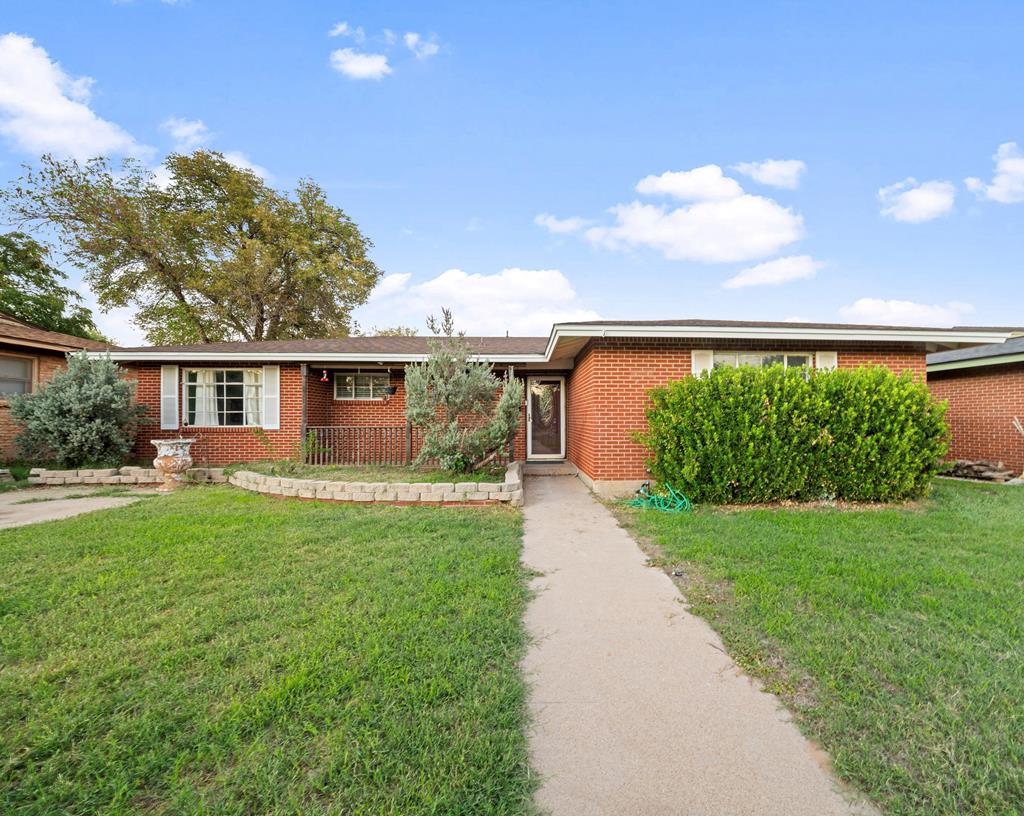 1745 Purdue Ave, Big Spring, Texas image 1