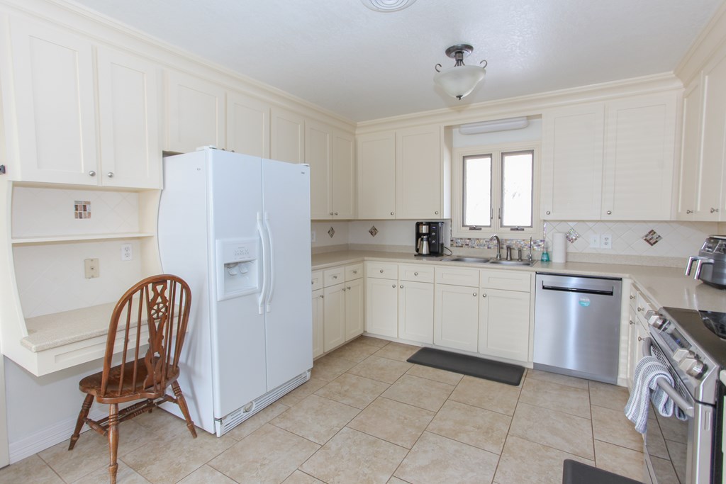 702 W Marcy Dr, Big Spring, Texas image 5