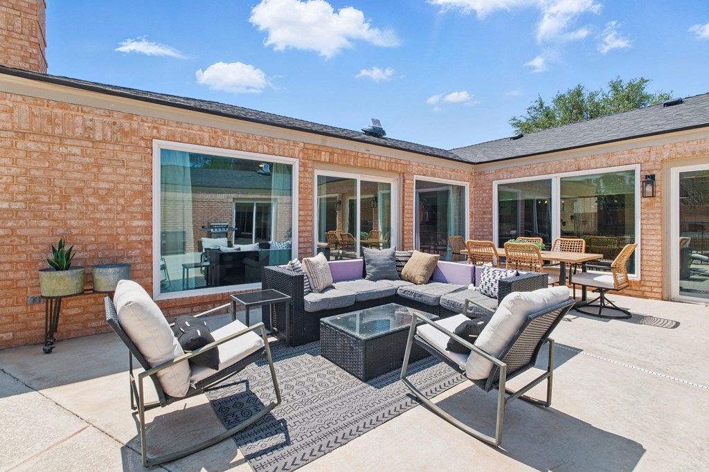 2401 Metz Place, Midland, Texas image 37