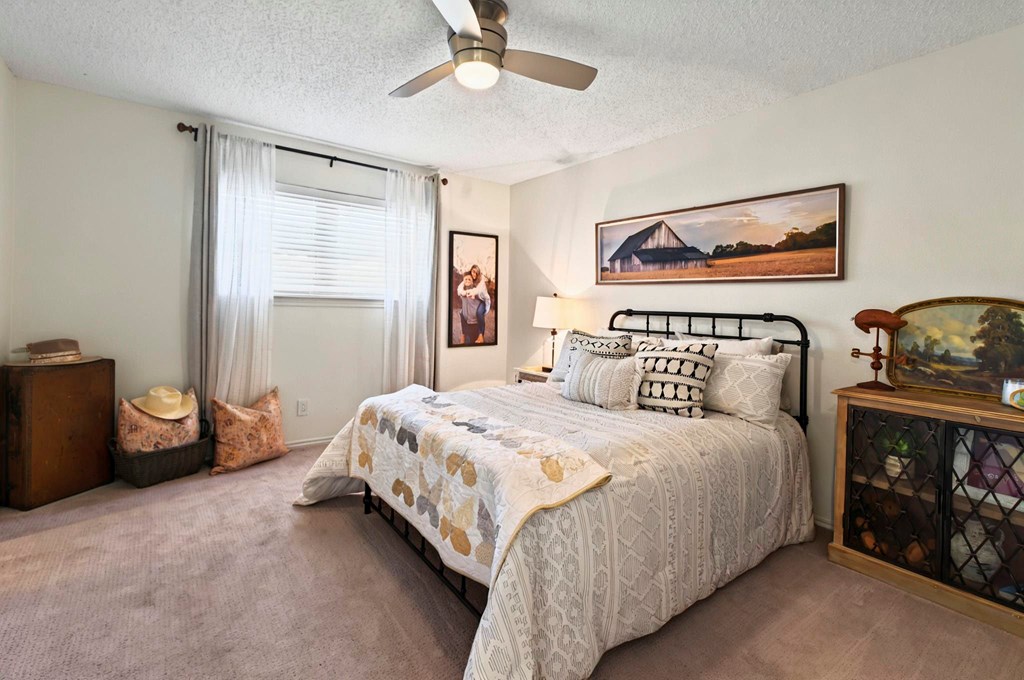 2401 Metz Place, Midland, Texas image 31