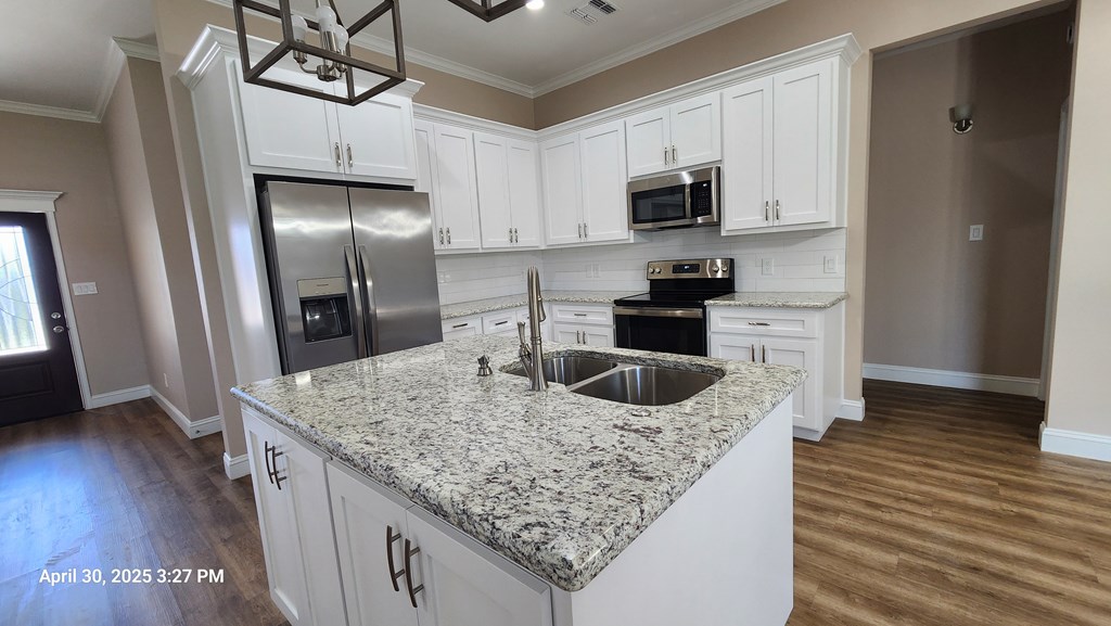 1104 Osprey Dr, Midland, Texas image 7