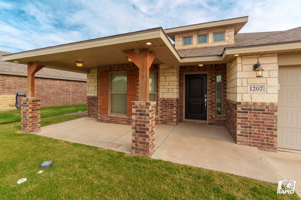 1207 Wrangler Lane, Midland, Texas image 5