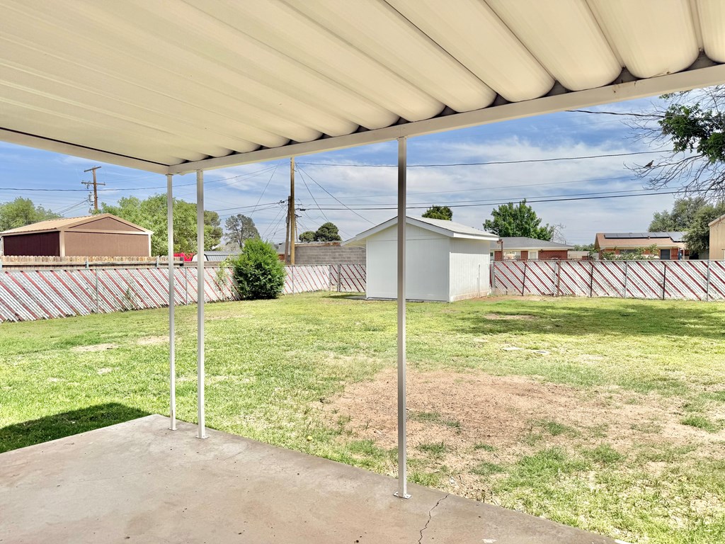 2410 E 25th St E St, Odessa, Texas image 12