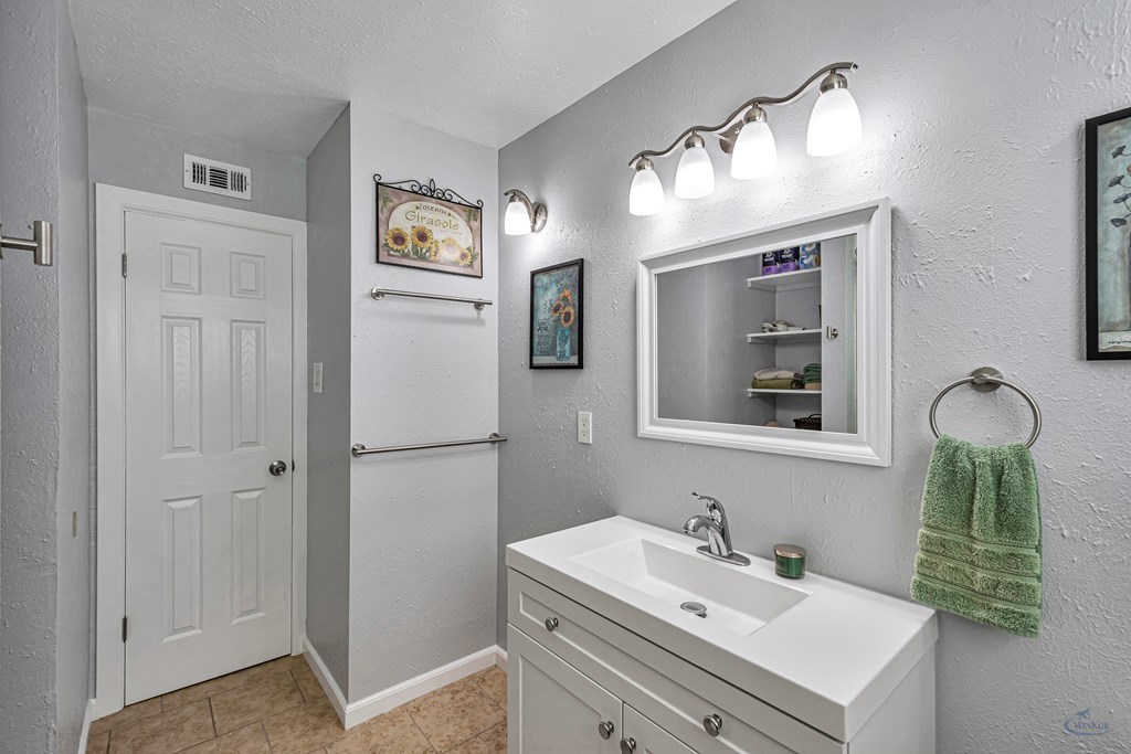 4329 Locust Ave, Odessa, Texas image 45