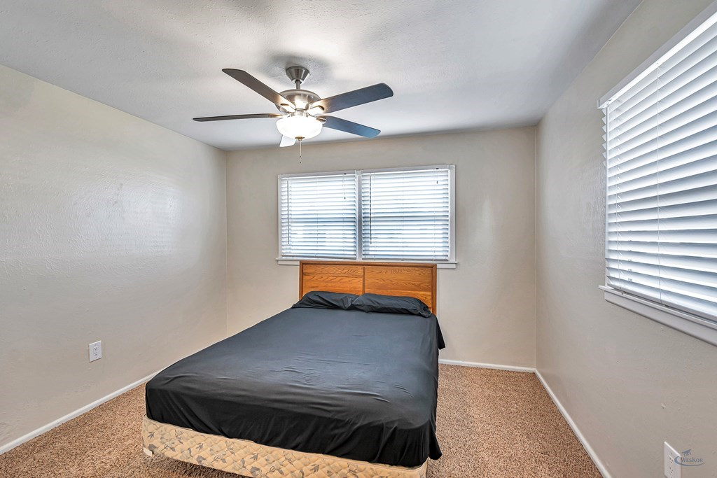 4329 Locust Ave, Odessa, Texas image 41